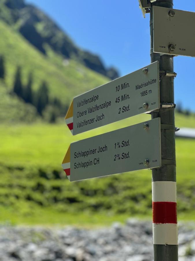Alpinresortmontafon Garni Gargellen Exteriör bild